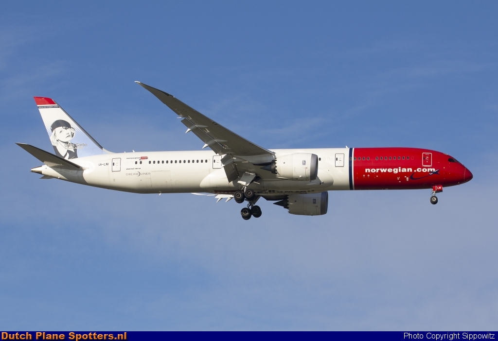 LN-LNI Boeing 787-9 Dreamliner Norwegian Long Haul by Sippowitz