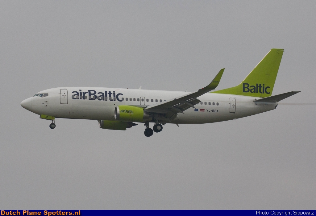 YL-BBX Boeing 737-300 Air Baltic by Sippowitz