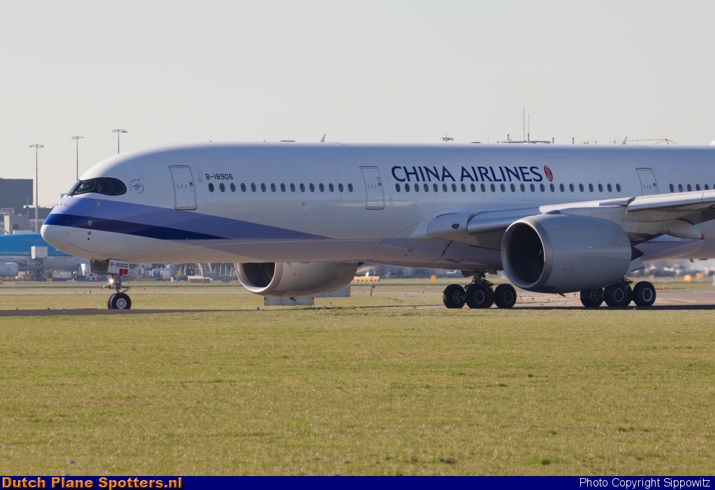 B-18906 Airbus A350-900 China Airlines by Sippowitz