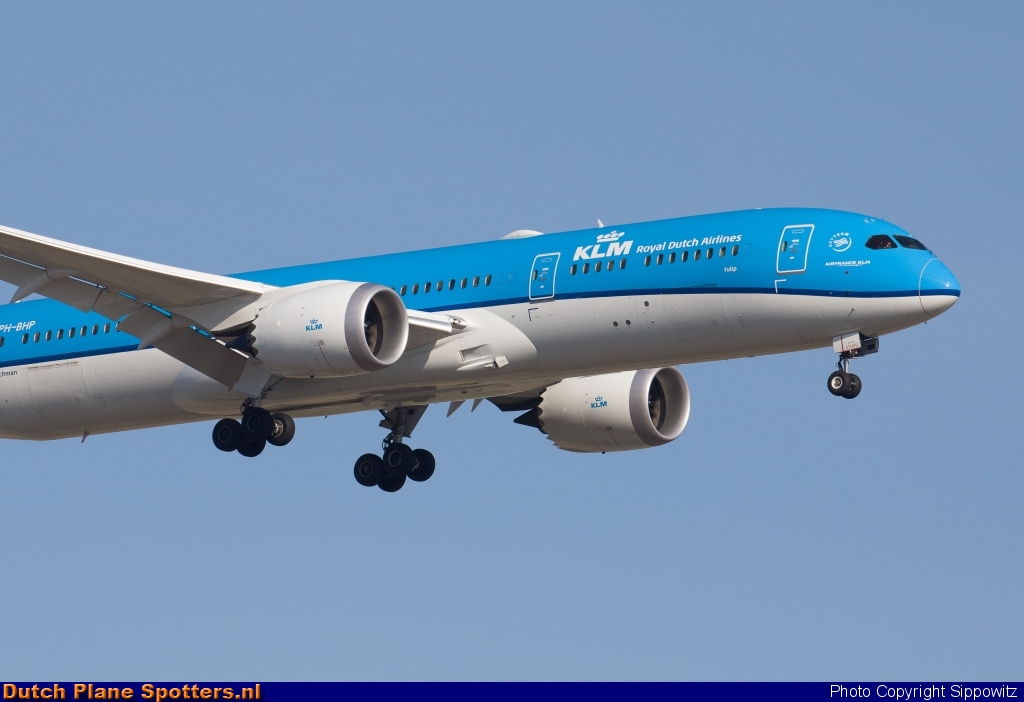 PH-BHP Boeing 787-9 Dreamliner KLM Royal Dutch Airlines by Sippowitz