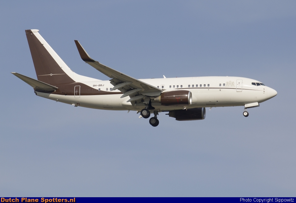 9H-BBJ Boeing 737-700 Privajet (Netherlands Government) by Sippowitz