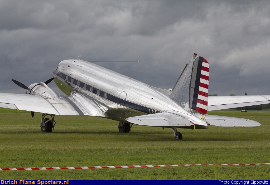 N341A Douglas DC3 Private by Sippowitz