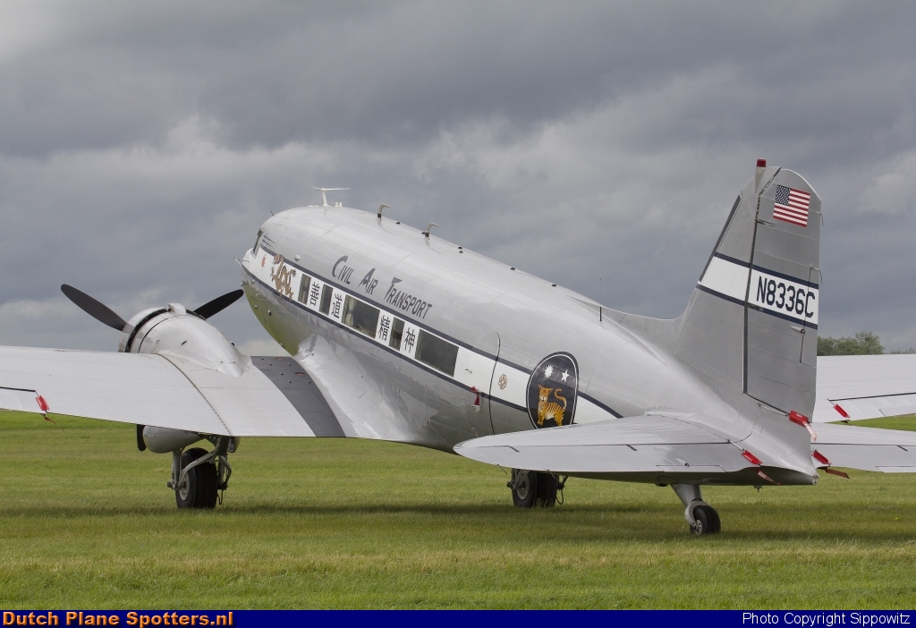 N8336C Douglas DC3 Private by Sippowitz