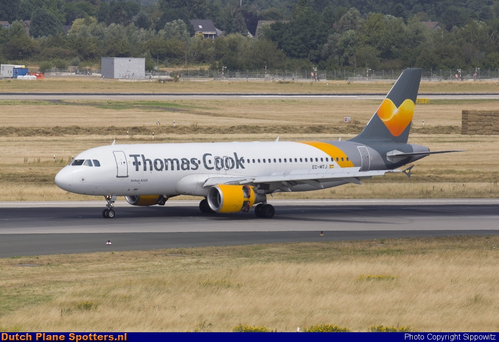 EC-MTJ Airbus A320 Thomas Cook Airlines Balearics by Sippowitz
