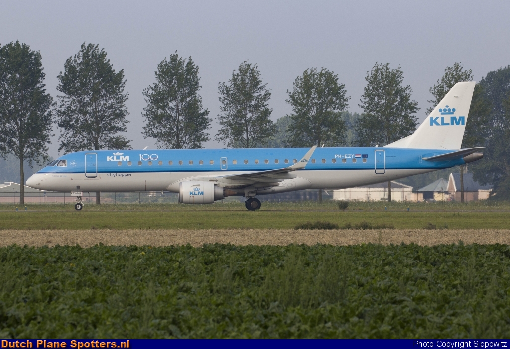 PH-EZY Embraer 190 KLM Cityhopper by Sippowitz