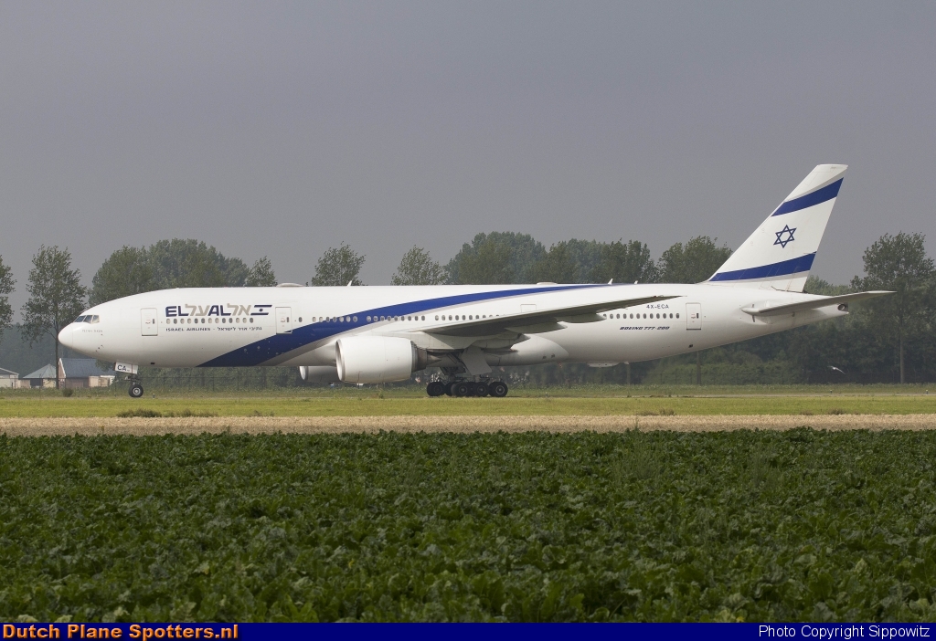 4X-ECA Boeing 777-200 El Al Israel Airlines by Sippowitz