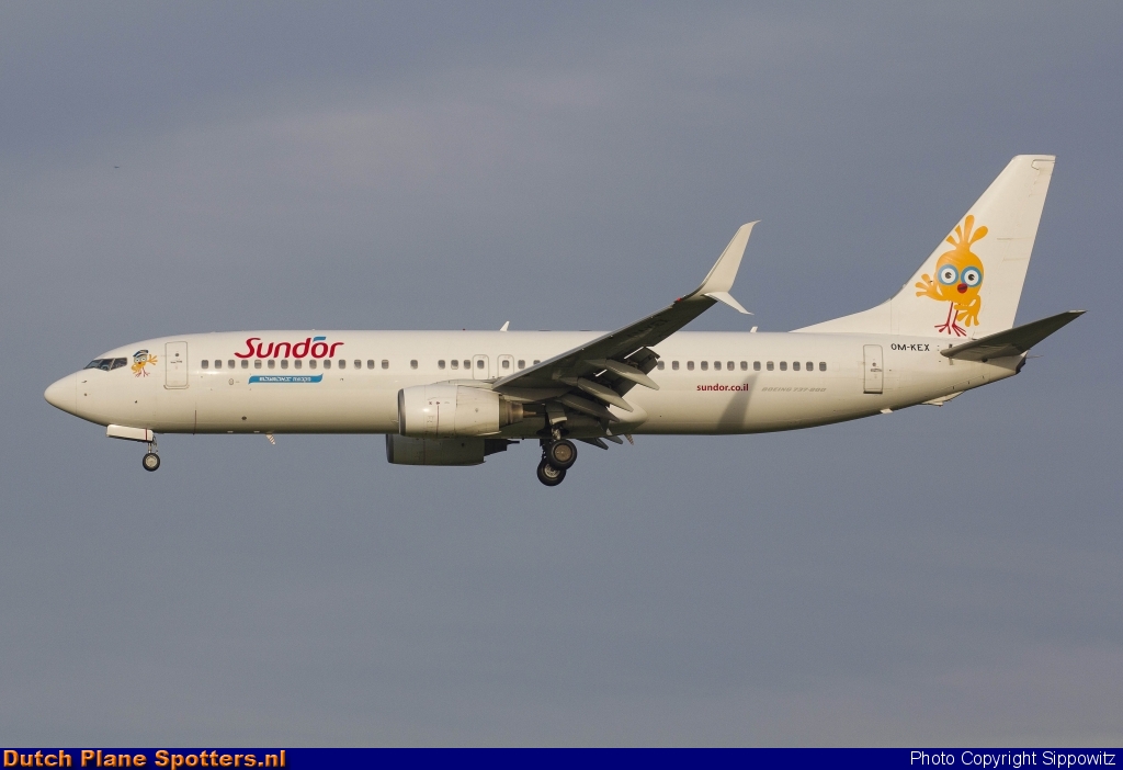 OM-KEX Boeing 737-800 AirExplore (Sun d'Or International Airlines) by Sippowitz