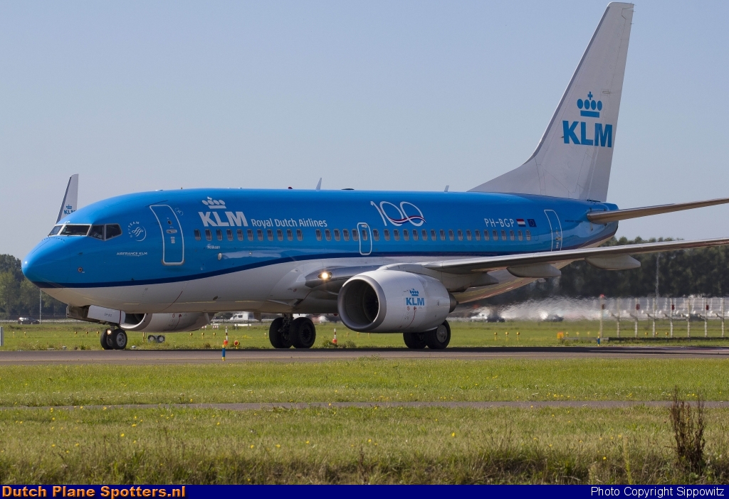 PH-BGP Boeing 737-700 KLM Royal Dutch Airlines by Sippowitz