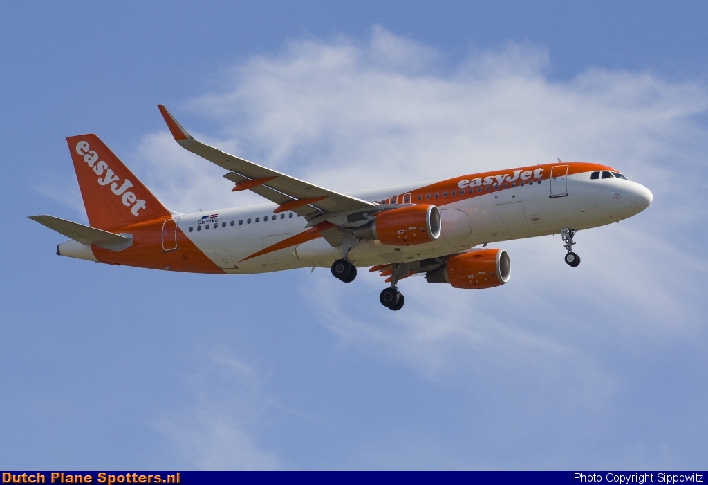 OE-IVE Airbus A320 easyJet Europe by Sippowitz