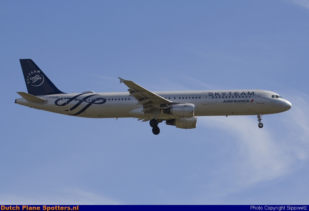 F-GTAE Airbus A321 Air France by Sippowitz