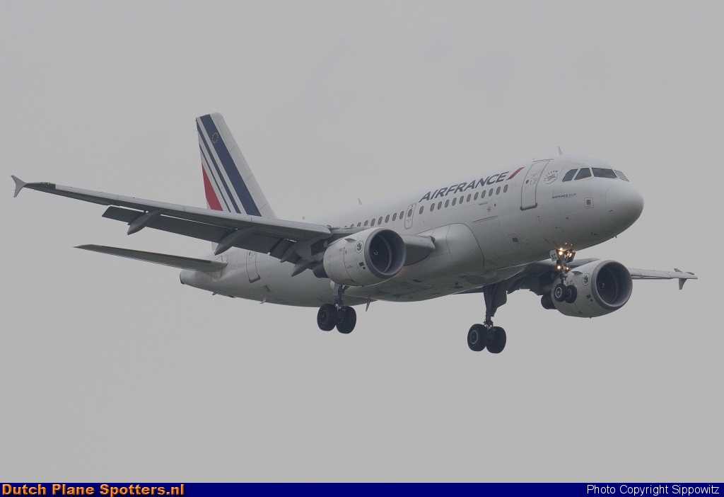 F-GRXC Airbus A319 Air France by Sippowitz