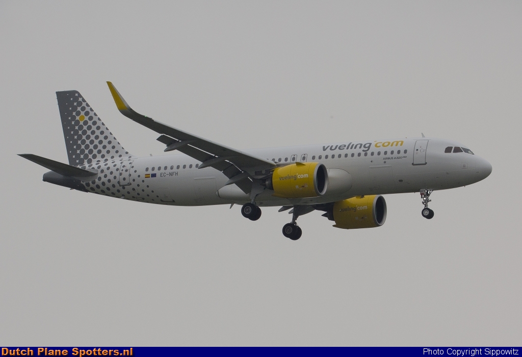 EC-NFH Airbus A320neo Vueling.com by Sippowitz