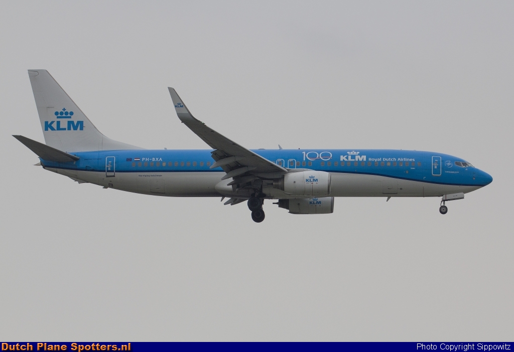 PH-BXA Boeing 737-800 KLM Royal Dutch Airlines by Sippowitz