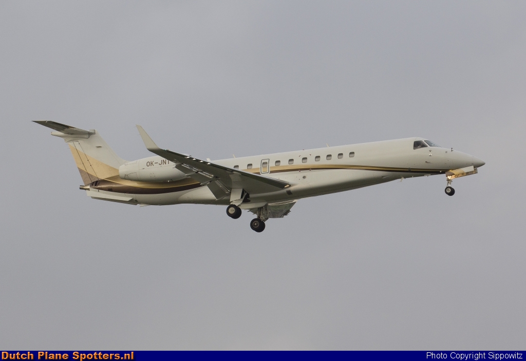 OK-JNT Embraer ERJ-135BJ Legacy 600 ABS Jets by Sippowitz