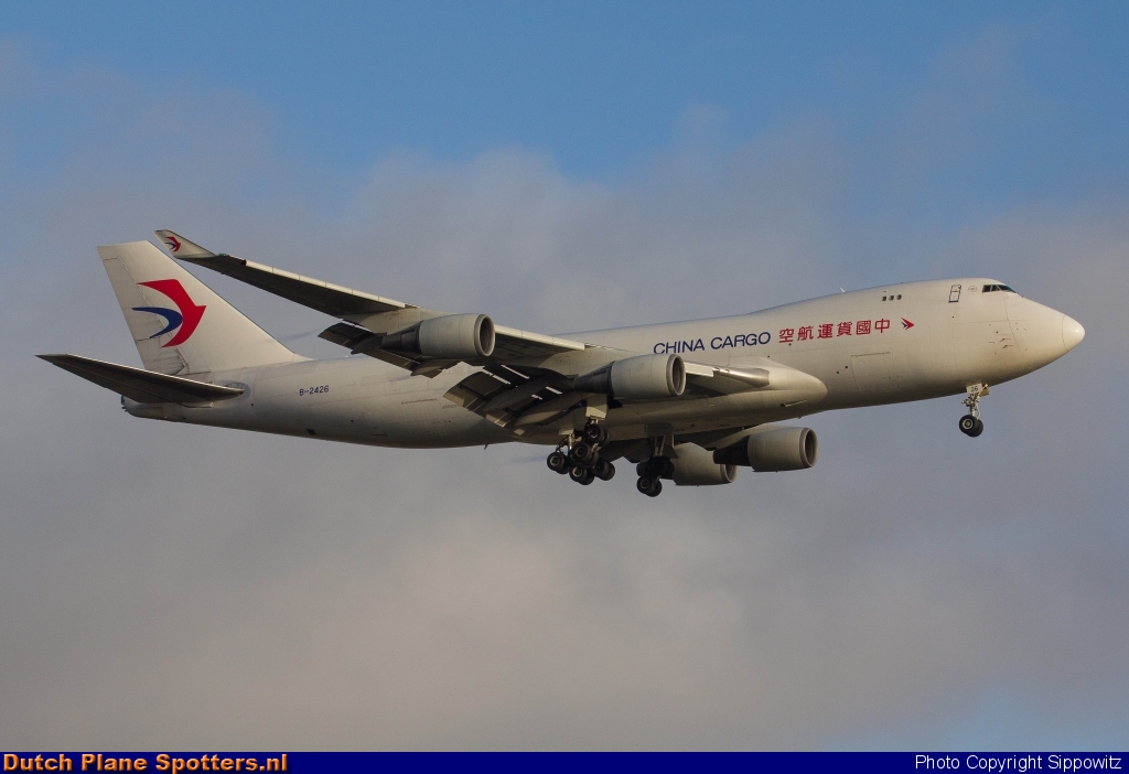B-2426 Boeing 747-400 China Cargo Airlines by Sippowitz