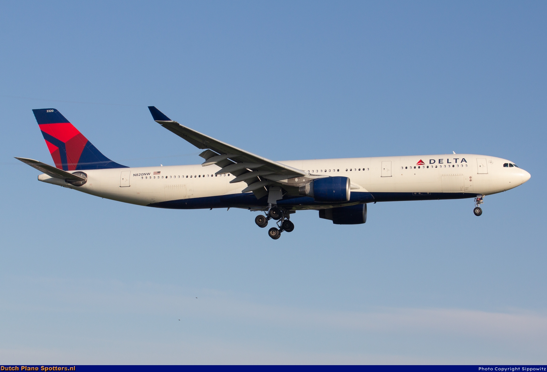 N820NW Airbus A330-300 Delta Airlines by Sippowitz
