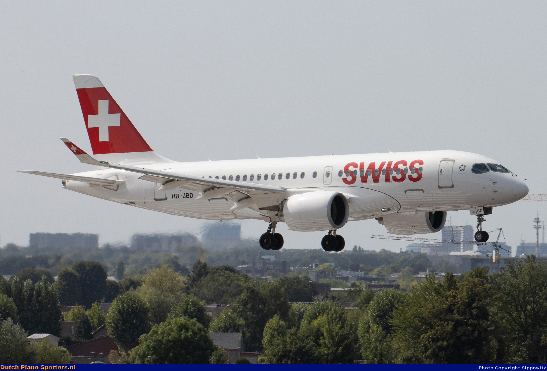 HB-JBD Airbus A220-100 Swiss International Air Lines by Sippowitz