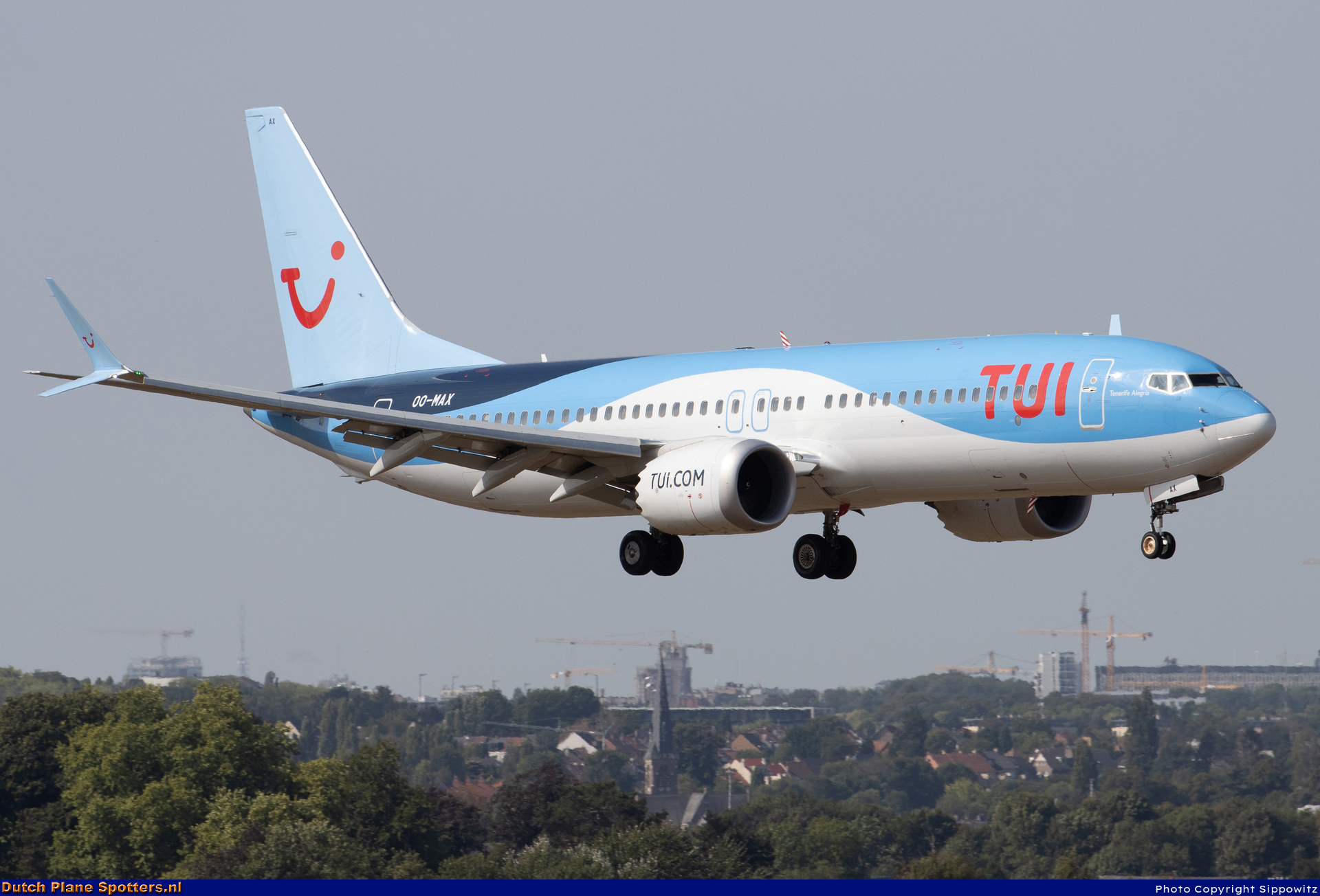 OO-MAX Boeing 737 MAX 8 TUI Airlines Belgium by Sippowitz