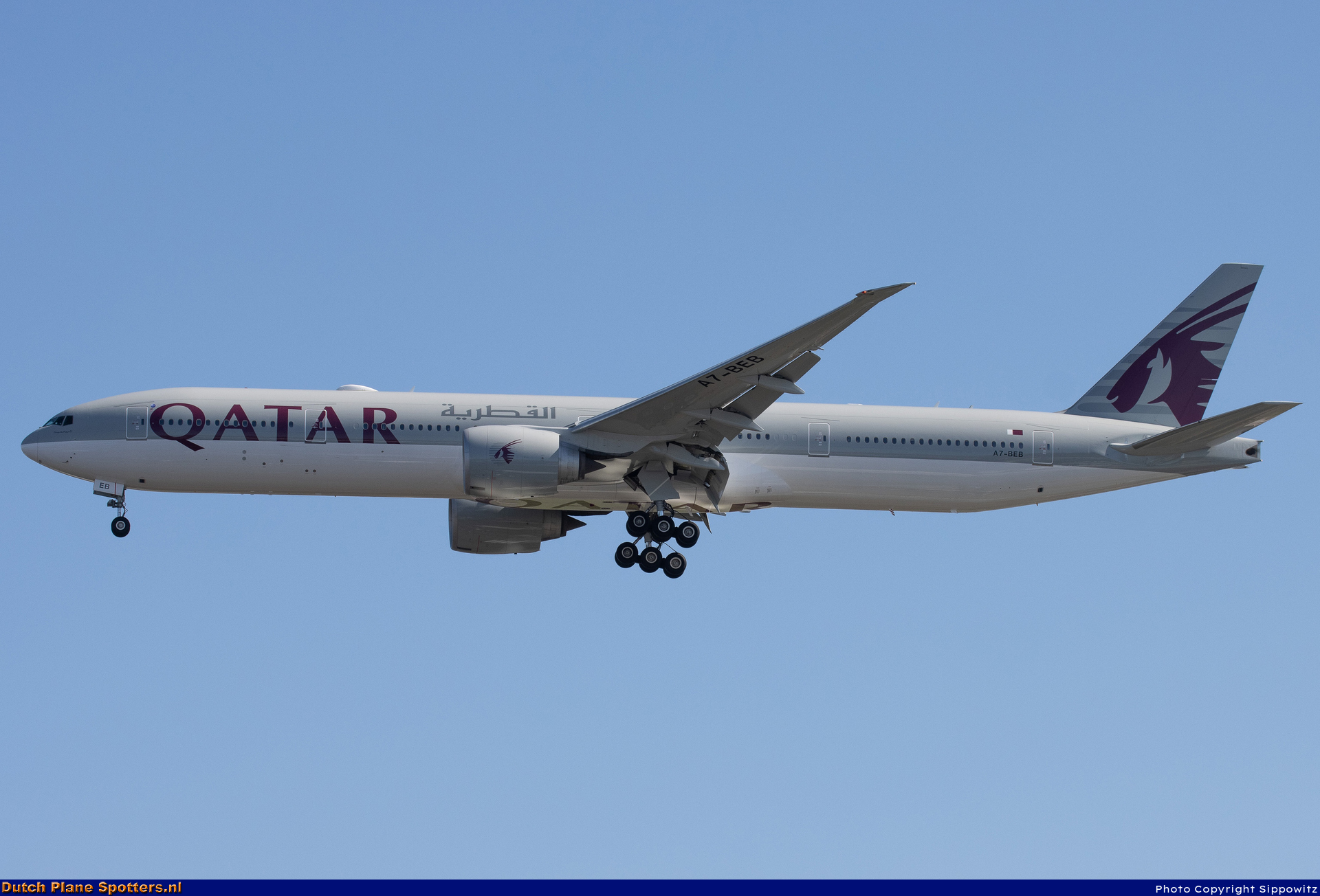 A7-BEB Boeing 777-300 Qatar Airways by Sippowitz