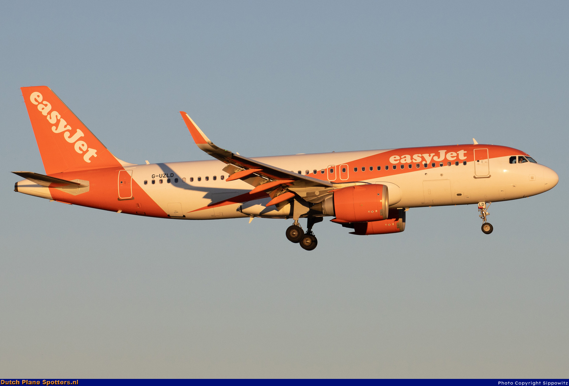 G-UZLD Airbus A320neo easyJet by Sippowitz