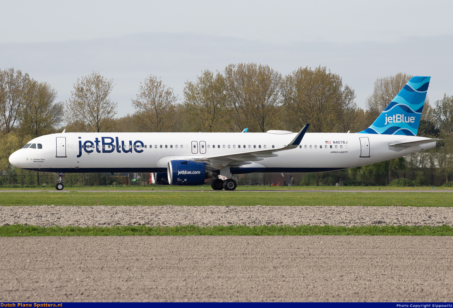 N4076J Airbus A321neo jetBlue Airways by Sippowitz