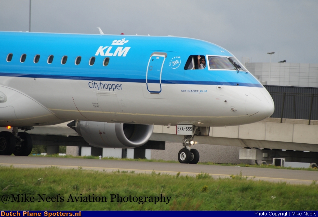 PH-EXA Embraer 190 KLM Cityhopper by Mike Neefs