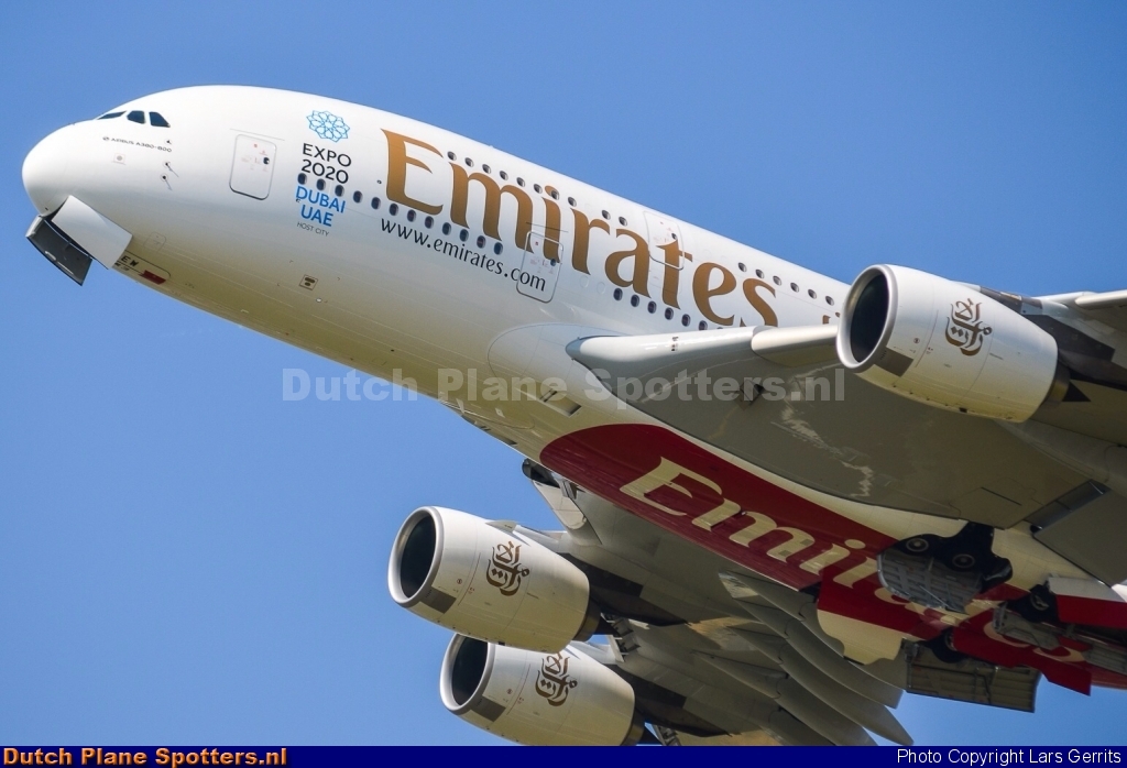 A6-EEM Airbus A380-800 Emirates by Lars Gerrits