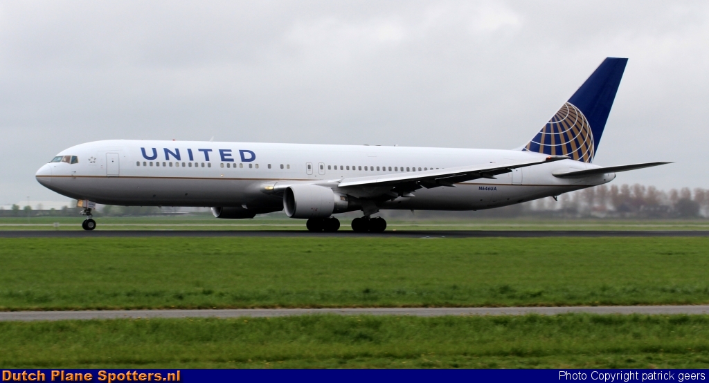 N646UA Boeing 767-300 United Airlines by patrick geers