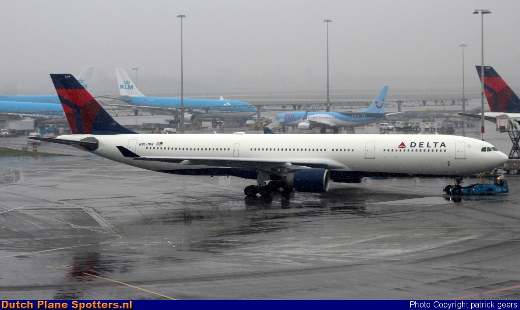 N819NW Airbus A330-300 Delta Airlines by patrick geers