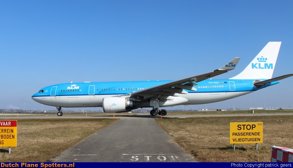PH-AOC Airbus A330-200 KLM Royal Dutch Airlines by patrick geers