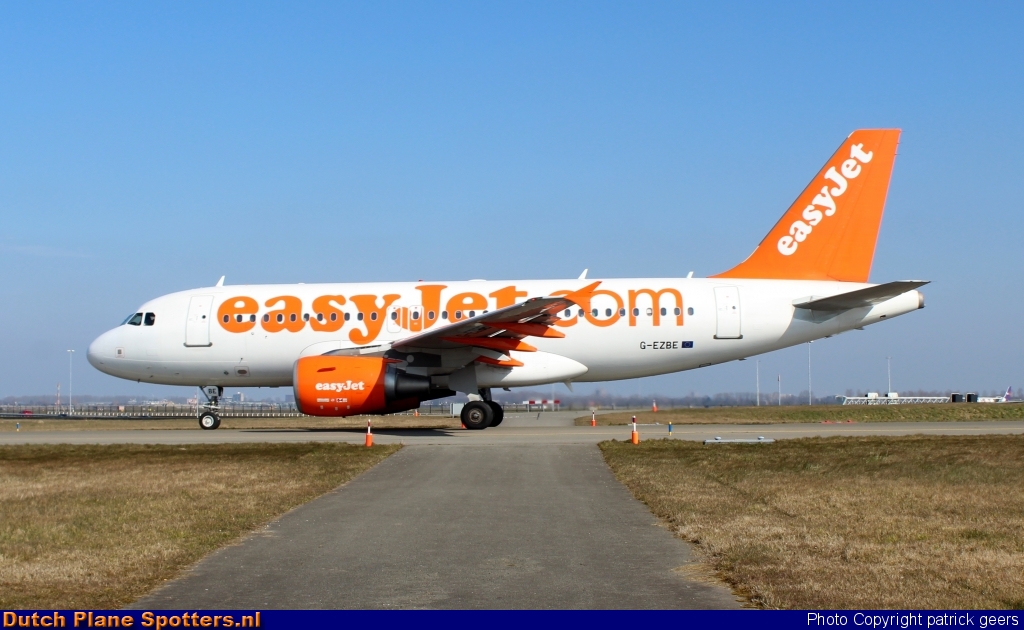 G-EZBE Airbus A319 easyJet by patrick geers