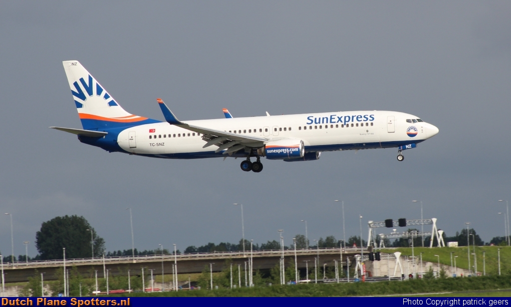 TC-SNZ Boeing 737-800 SunExpress by patrick geers