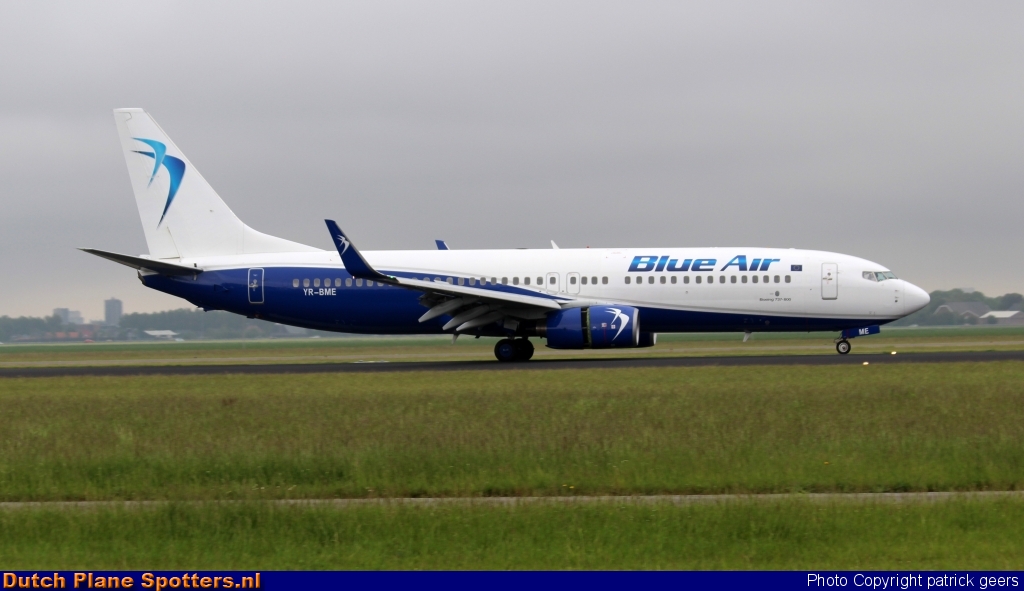 YR-BME Boeing 737-800 Blue Air by patrick geers
