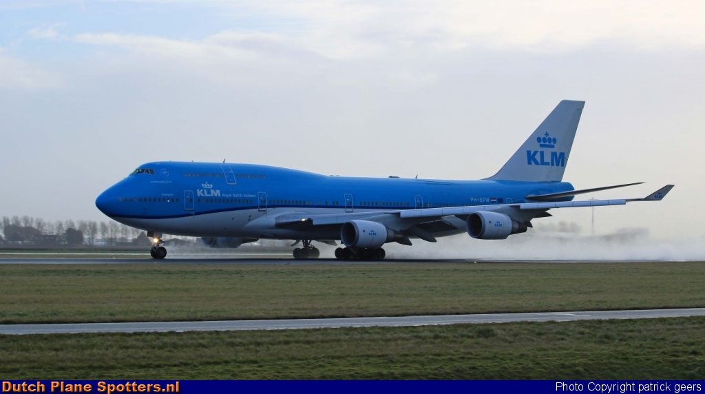 PH-BFW Boeing 747-400 KLM Royal Dutch Airlines by patrick geers