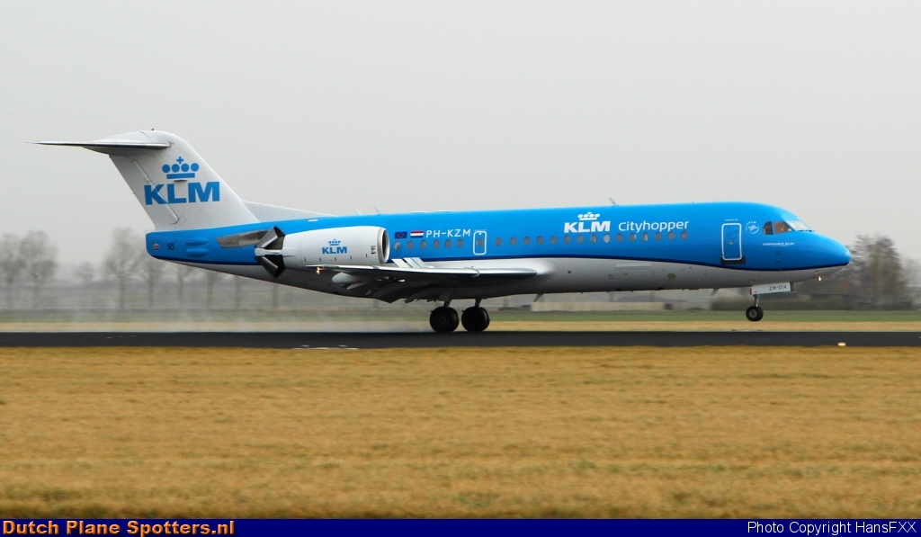 PH-KZM Fokker 70 KLM Cityhopper by HansFXX