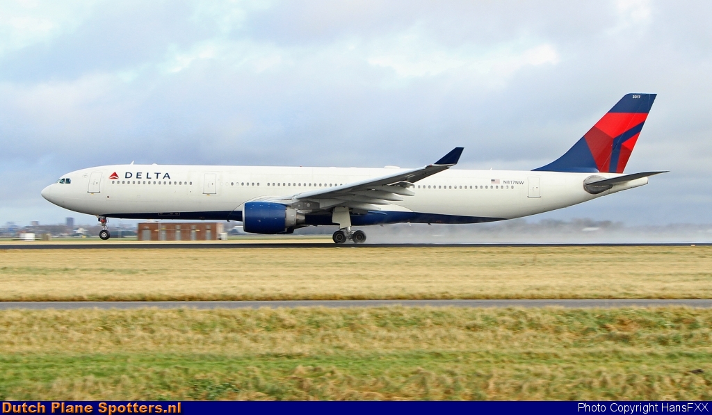 N817NW Airbus A330-300 Delta Airlines by HansFXX