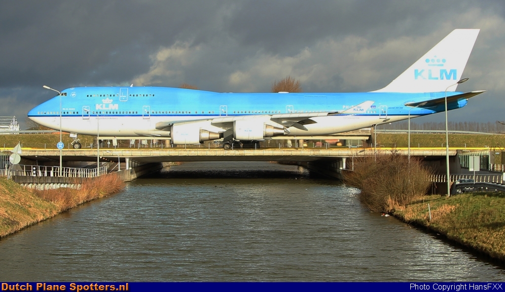 PH-BFR Boeing 747-400 KLM Royal Dutch Airlines by HansFXX