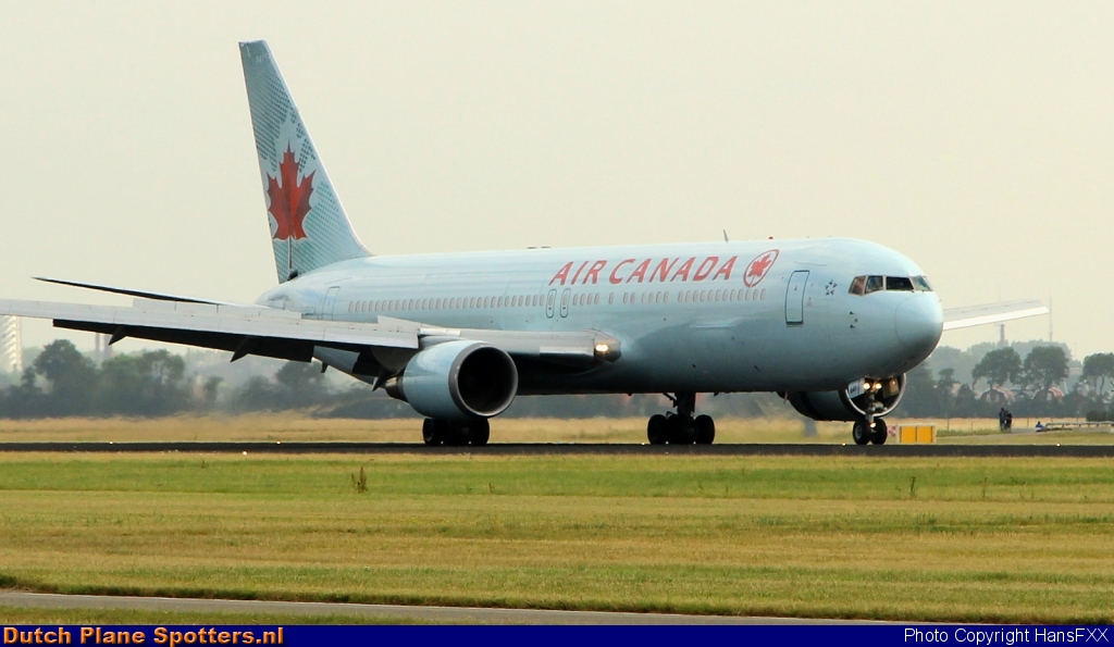 C-GLCA Boeing 767-300 Air Canada by HansFXX