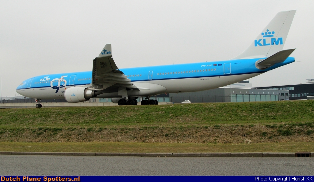 PH-AKF Airbus A330-300 KLM Royal Dutch Airlines by HansFXX