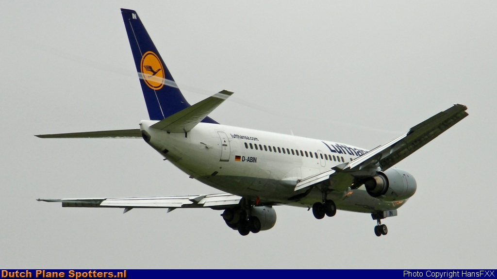 D-ABIN Boeing 737-500 Lufthansa by HansFXX