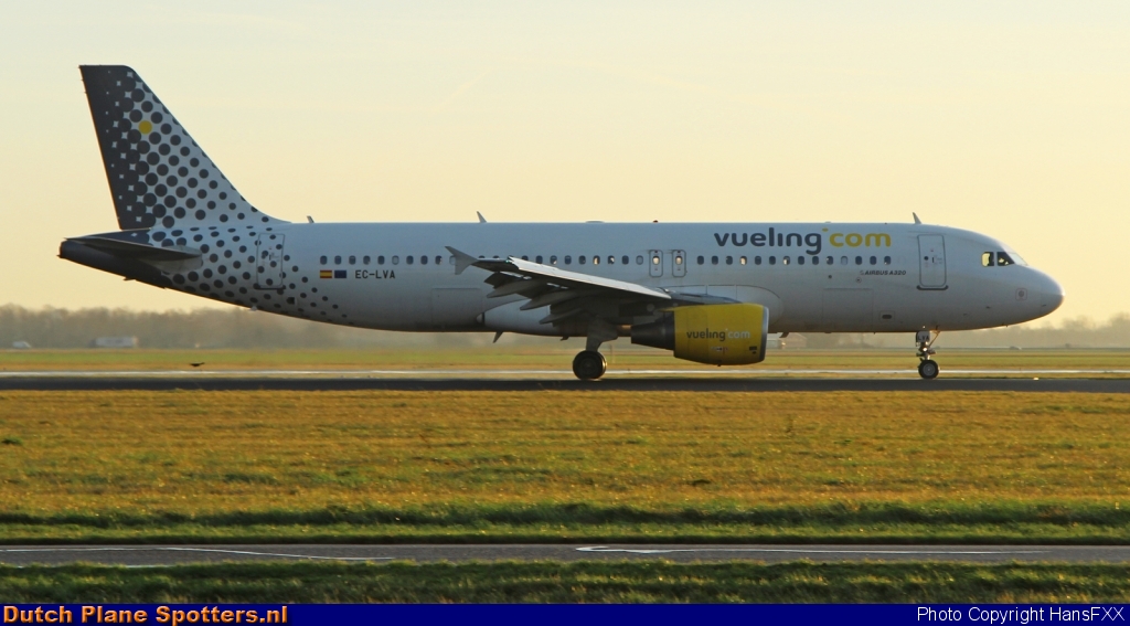 EC-LVA Airbus A320 Vueling.com by HansFXX