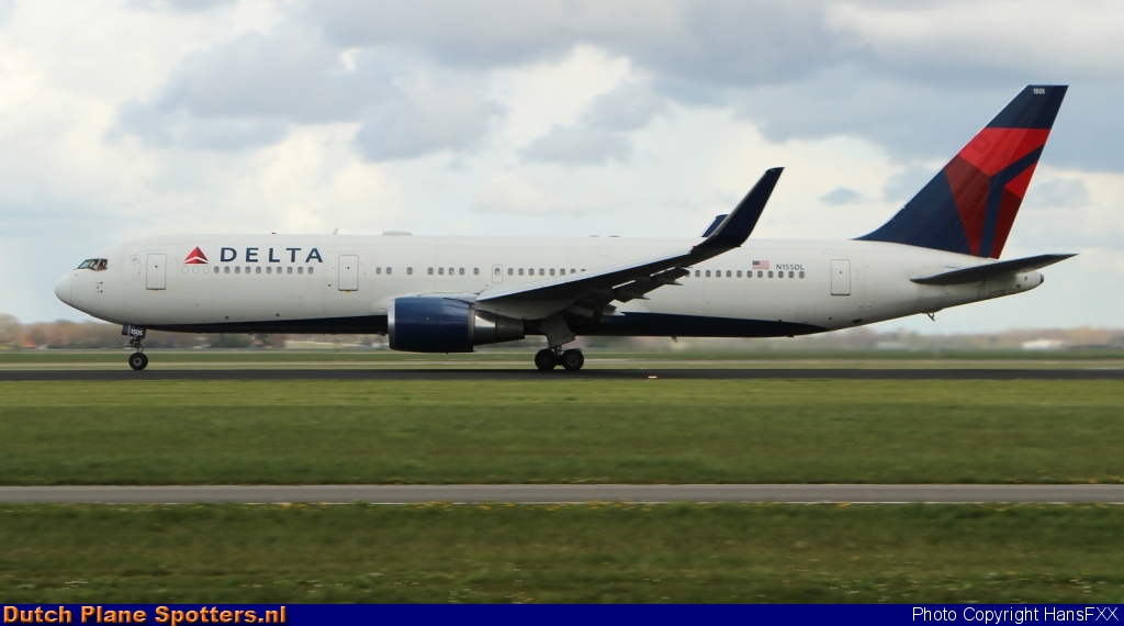 N155DL Boeing 767-300 Delta Airlines by HansFXX