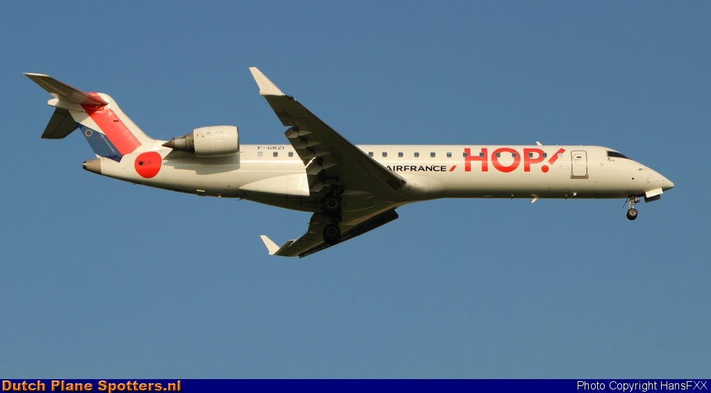 F-GRZI Bombardier Canadair CRJ700 Hop (Air France) by HansFXX