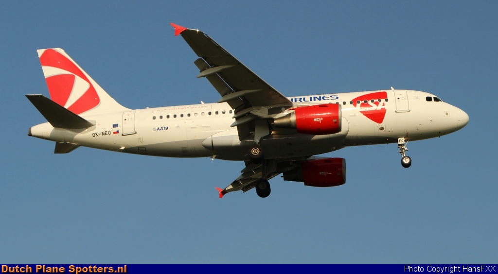 OK-NEO Airbus A319 CSA Czech Airlines by HansFXX
