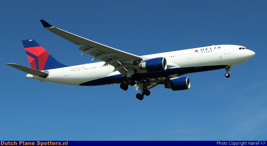 N857NW Airbus A330-200 Delta Airlines by HansFXX
