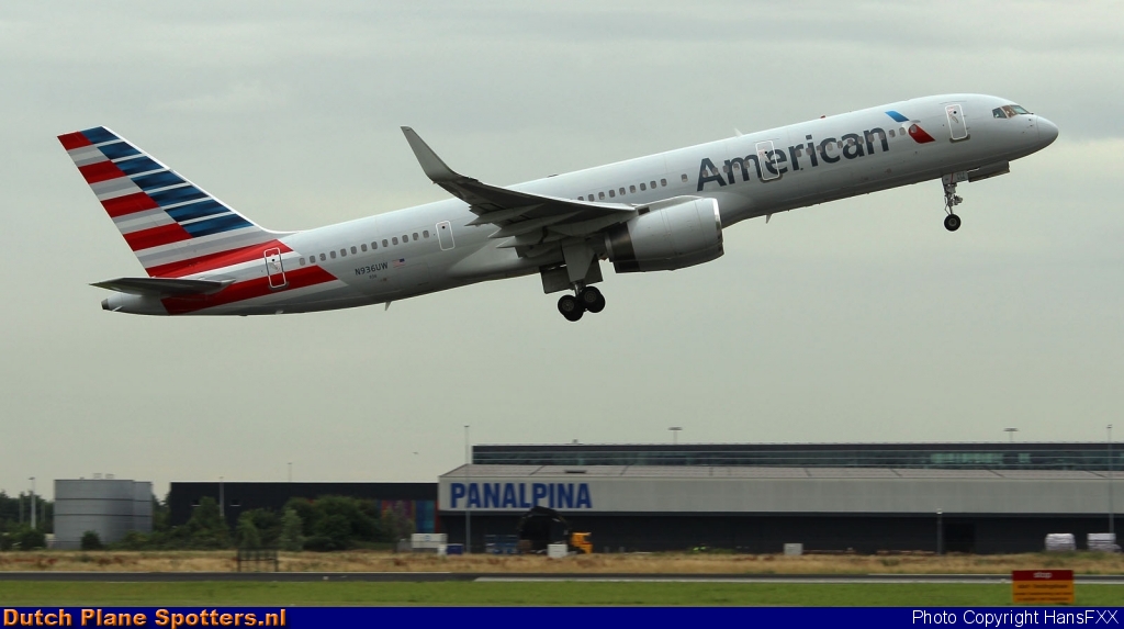 N936UW Boeing 757-200 American Airlines by HansFXX