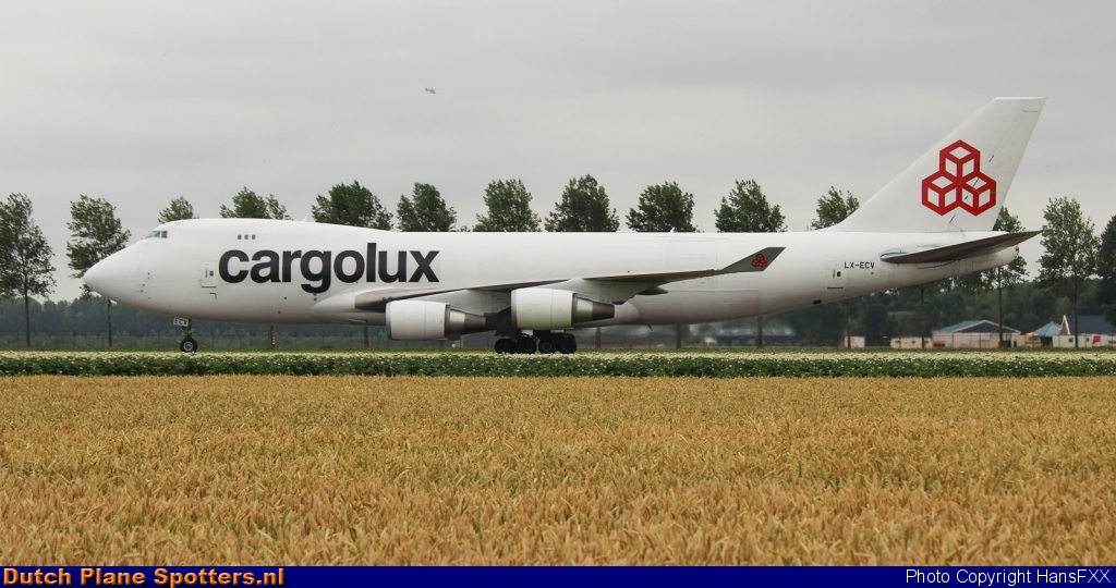 LX-ECV Boeing 747-400 Cargolux by HansFXX