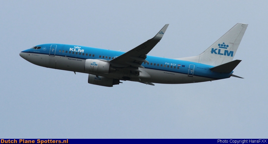 PH-BGF Boeing 737-700 KLM Royal Dutch Airlines by HansFXX