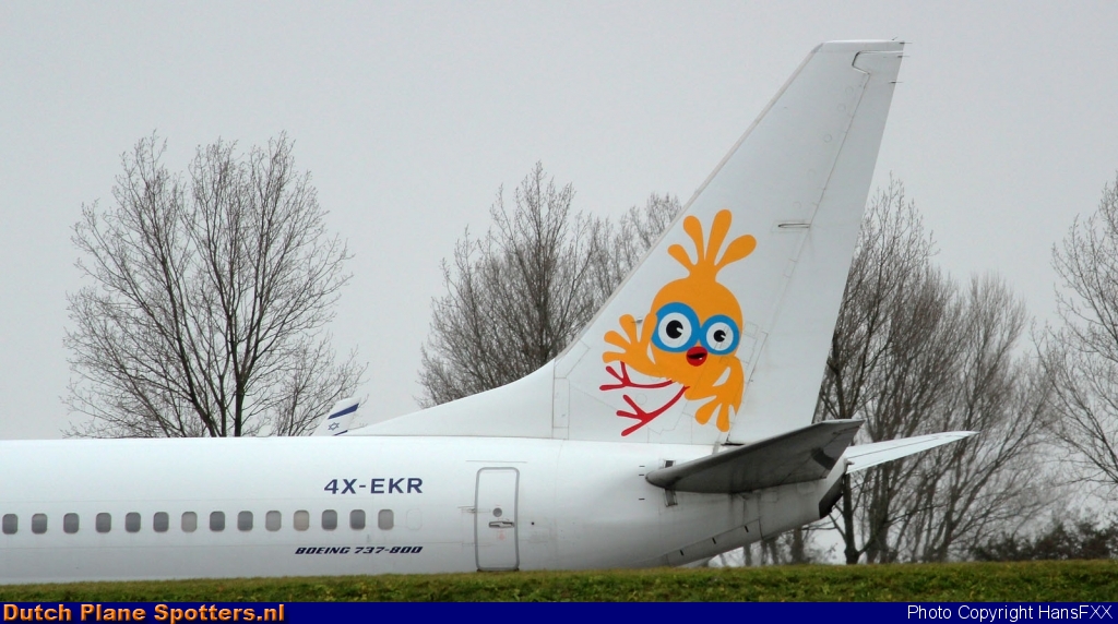 4X-EKR Boeing 737-800 Sun d'Or by HansFXX