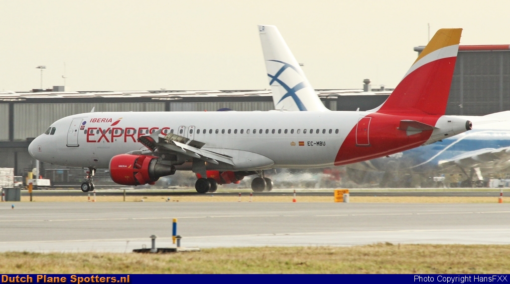 EC-MBU Airbus A320 Iberia Express by HansFXX